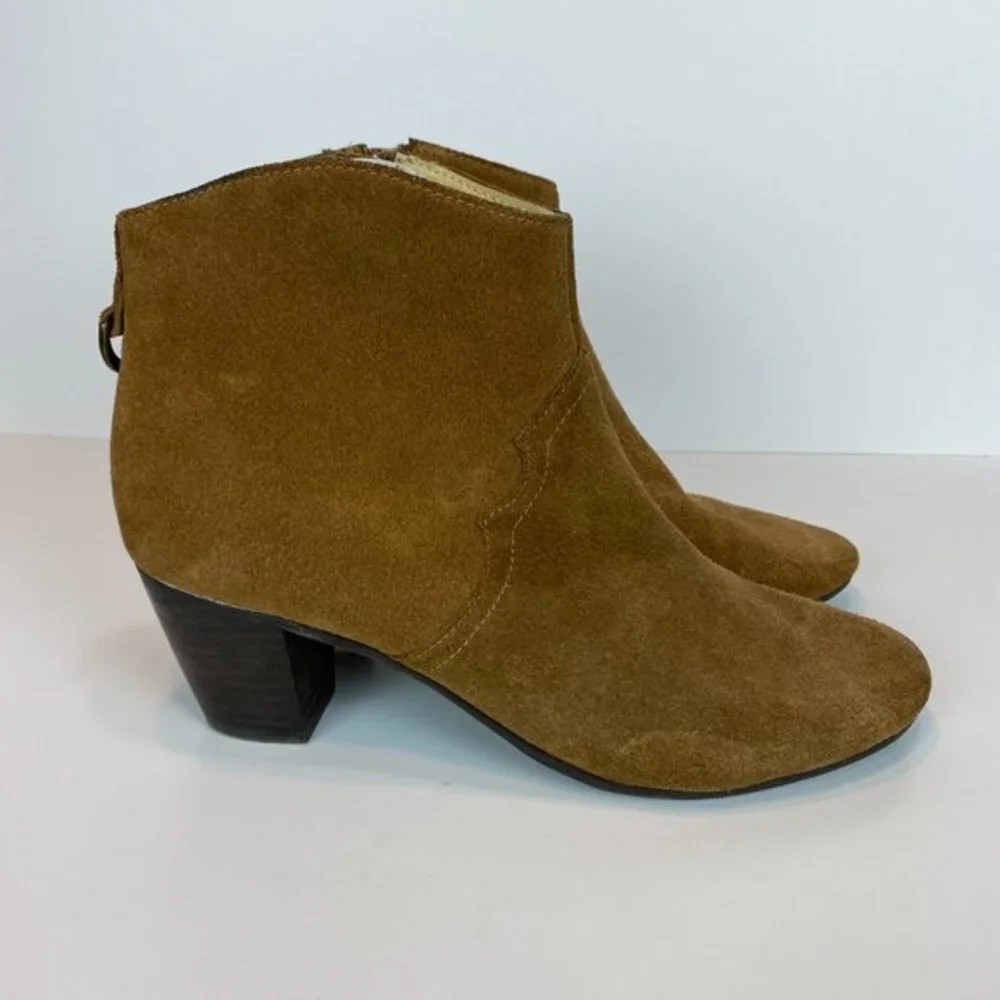 Donald J. Pliner DMSX Ankle Booties 8 Brown‎ Suede Leather Zip Annie Boots Women